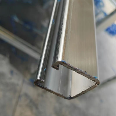 Stärke galvanisierter Stahl-Seismic-Dachrohr Stützen für sicheren Seismic-Schutz